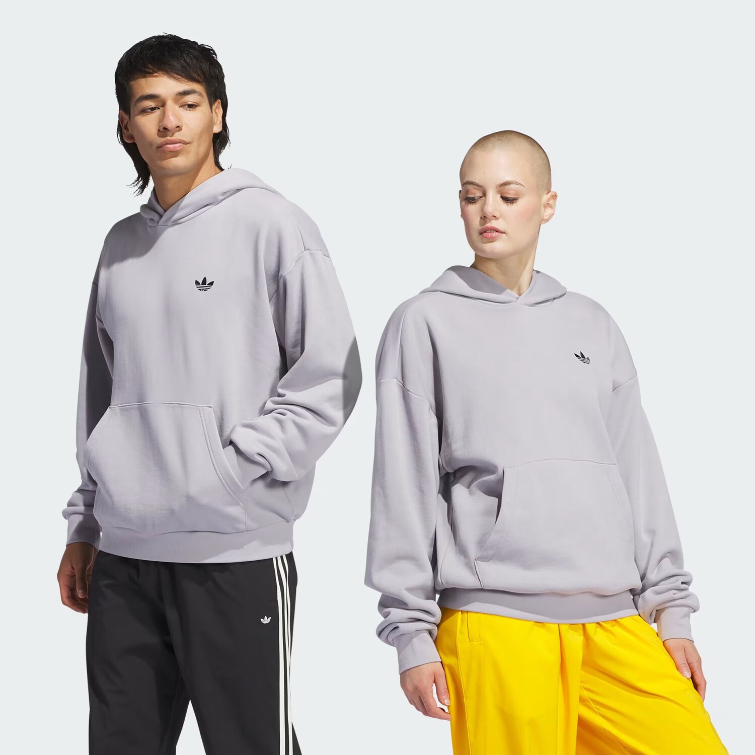 

Толстовка с графическим рисунком (гендерно-нейтральная) Adidas, цвет Glory Grey