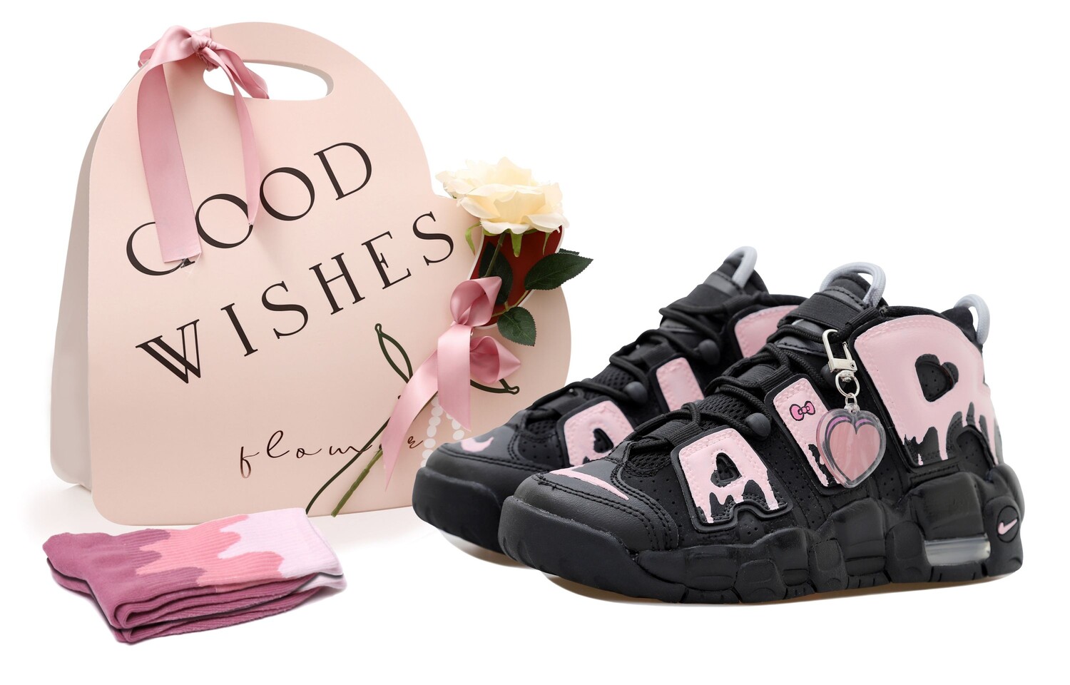 

Женские баскетбольные кроссовки Nike Air More Uptempo Vintage