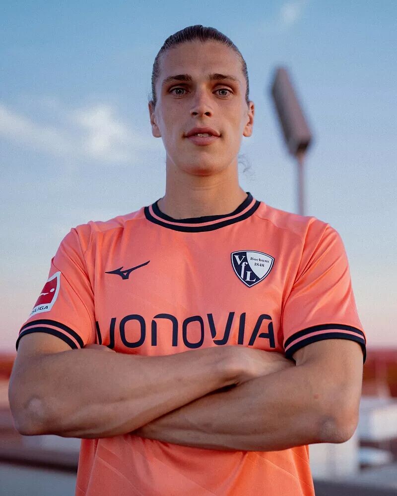 

Джерси Mizuno VFL Bochum 2023, третья реплика