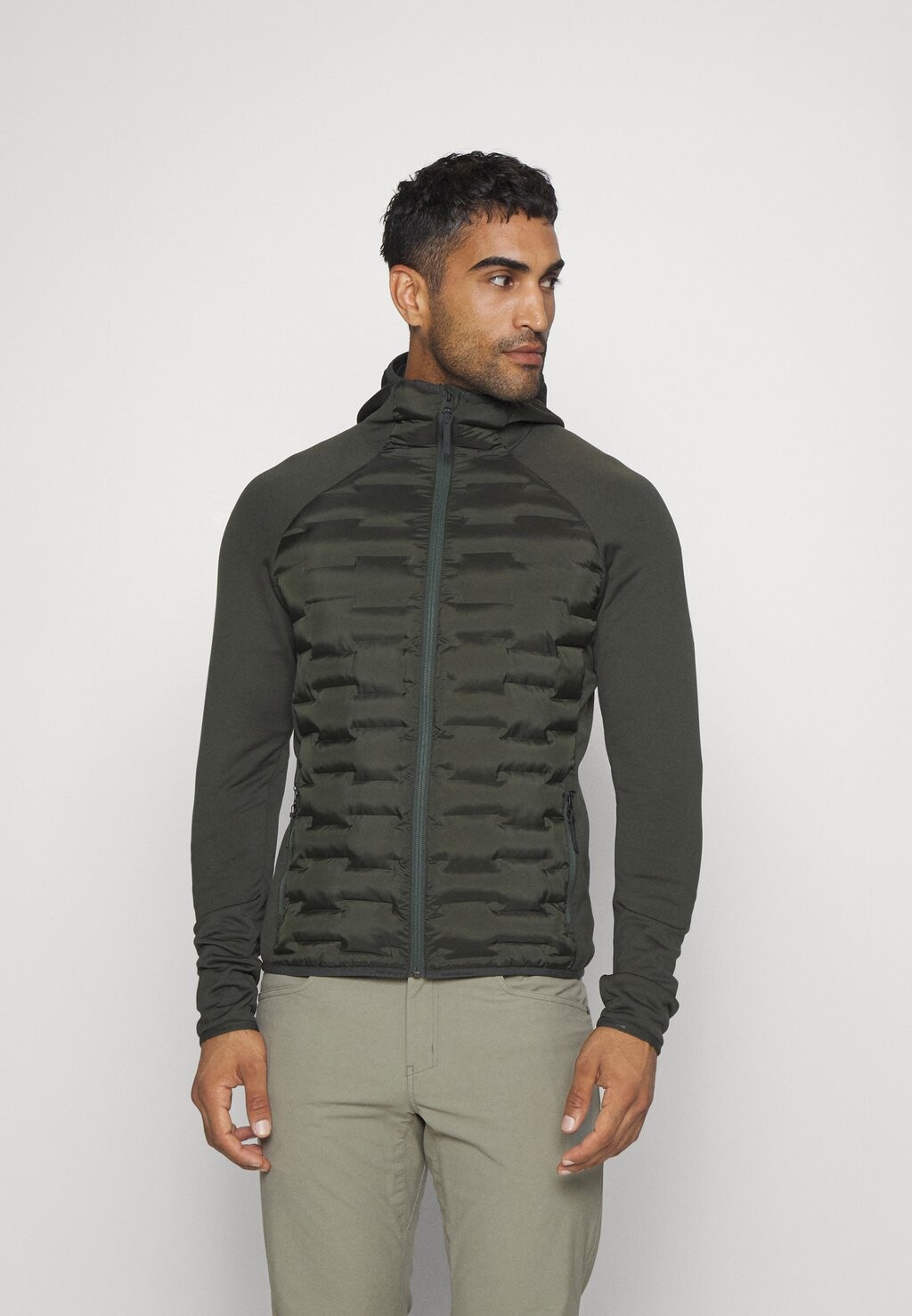 

Куртка для активного отдыха ARGON HYBRID HOOD Peak Performance, цвет olive extreme