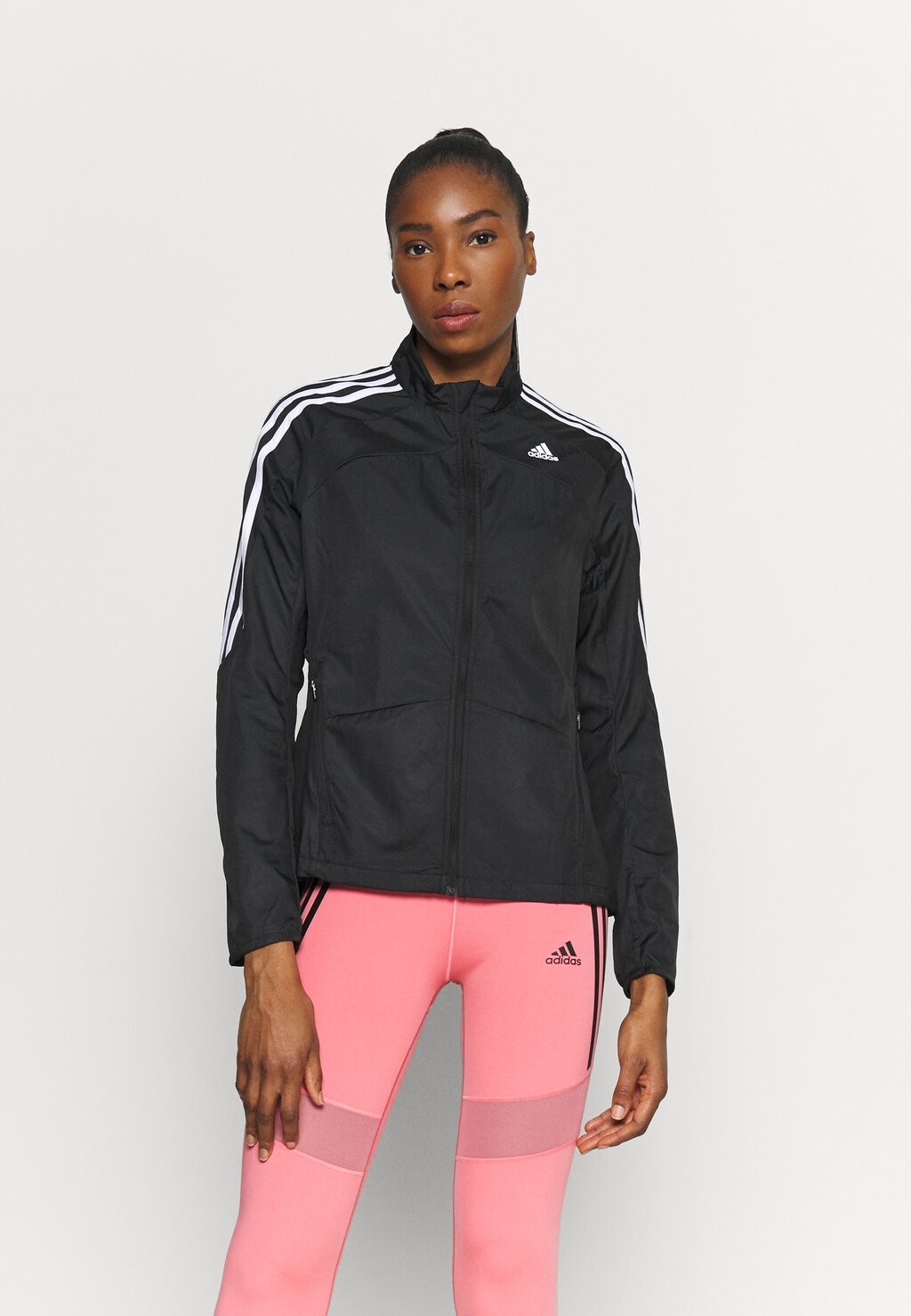 

Беговая куртка Adidas, черный