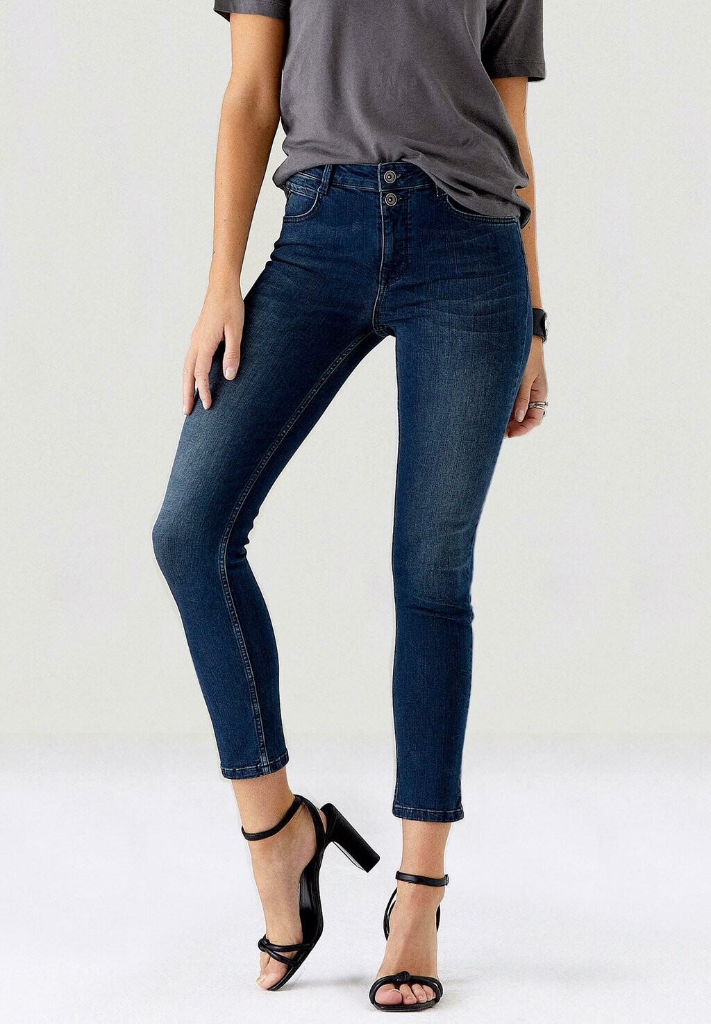 

Узкие джинсы Pantamo Jeans