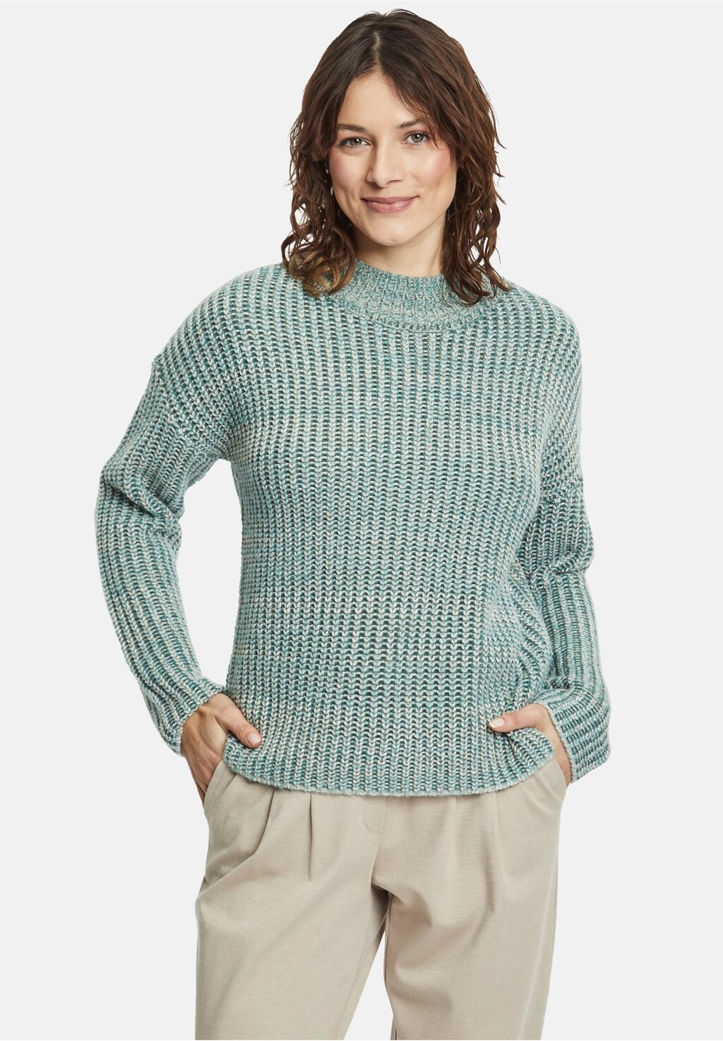 

Свитер Betty & Co