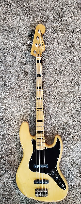 Басс гитара Squier Classic Vibe '70s Jazz Bass, Maple Fingerboard, Natural