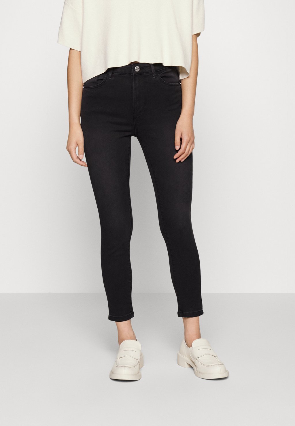 

Джинсы Skinny Fit Vero Moda, черный