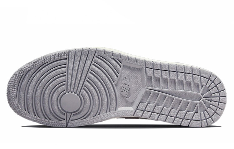 

Женские баскетбольные кроссовки Jordan Air Jordan 1 Vintage