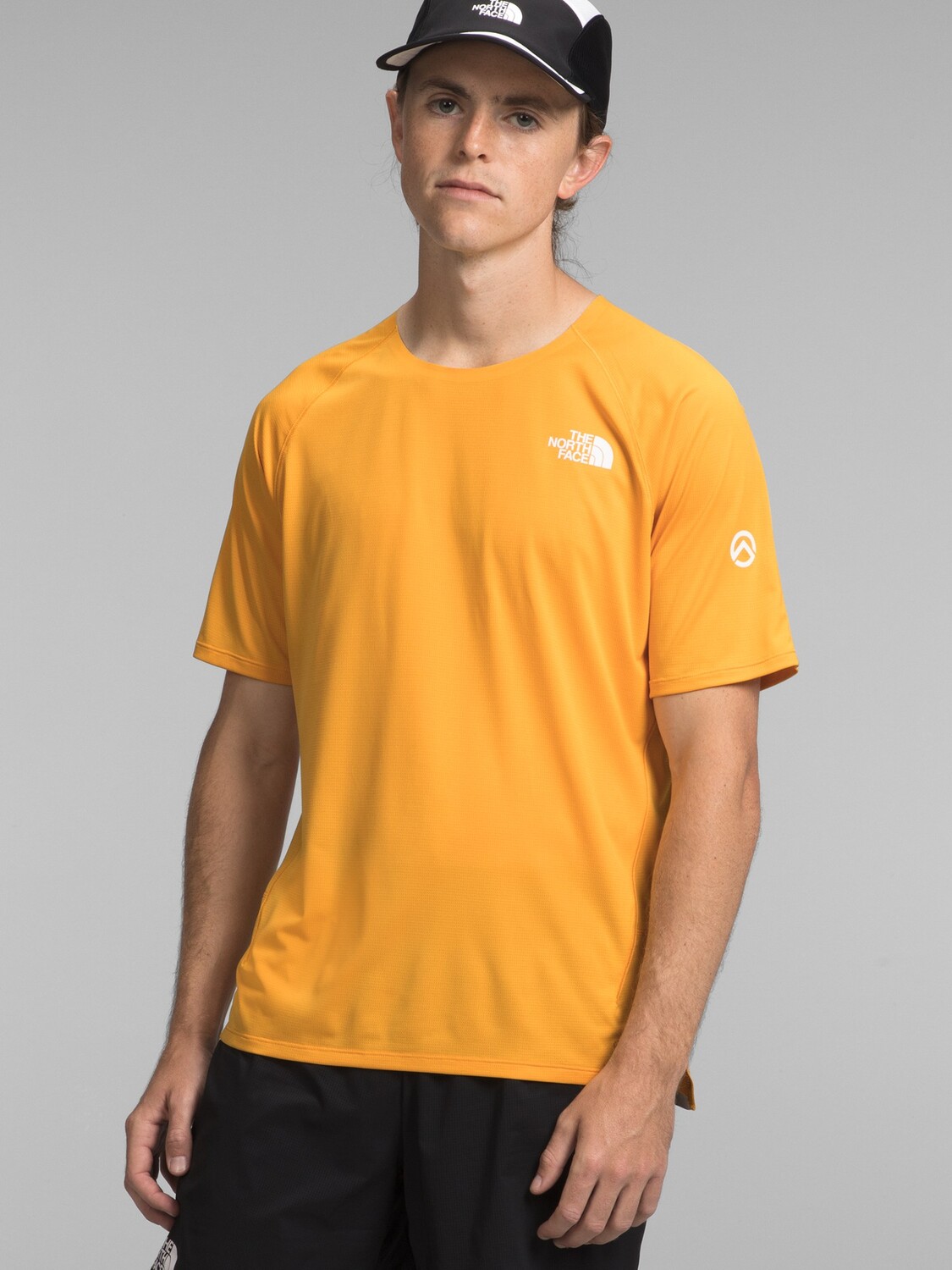 

Футболка Summit Series Run High Trail, мужская The North Face, желтый