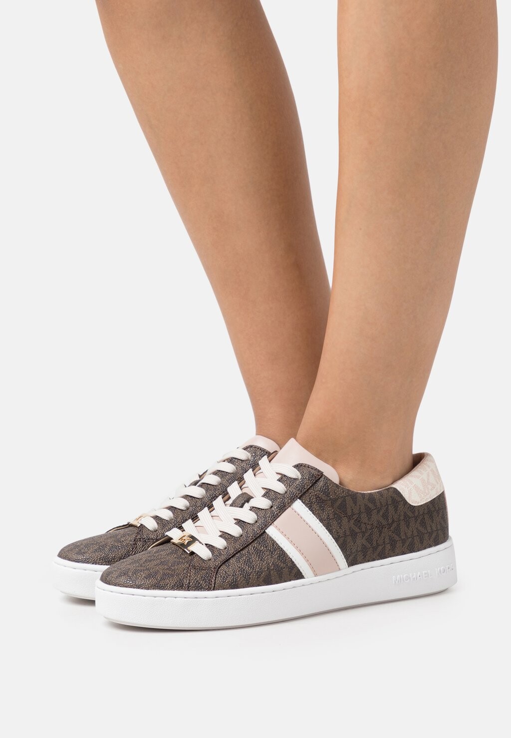 

Кроссовки MICHAEL Michael Kors, нежно-розовый