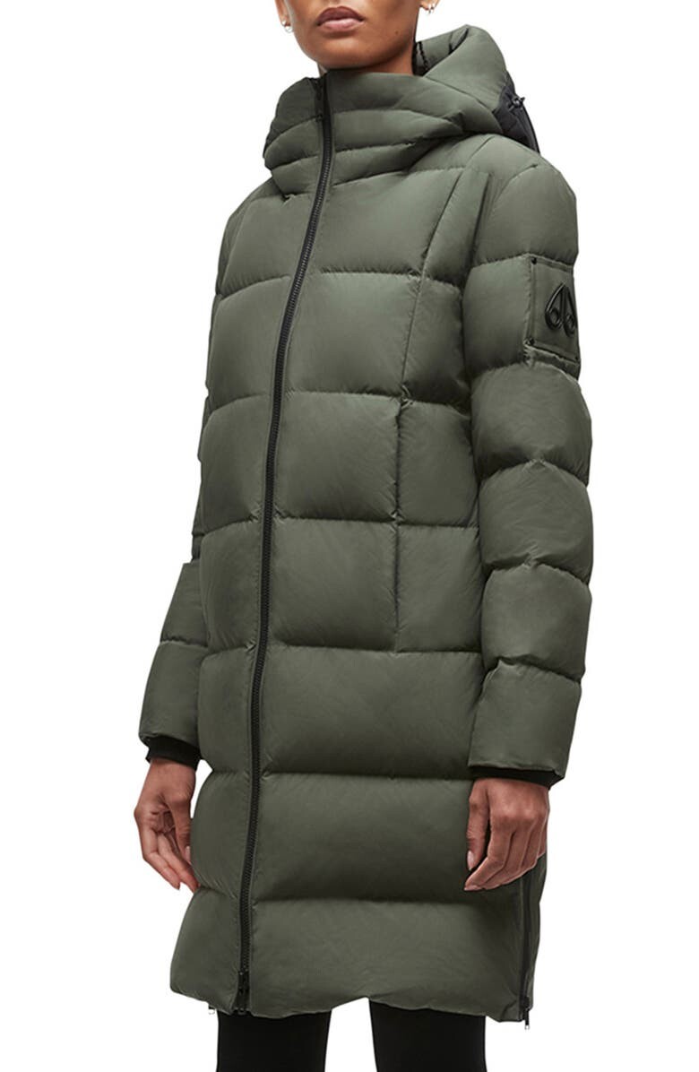 

Длинная пуховая куртка Saulteaux MOOSE KNUCKLES