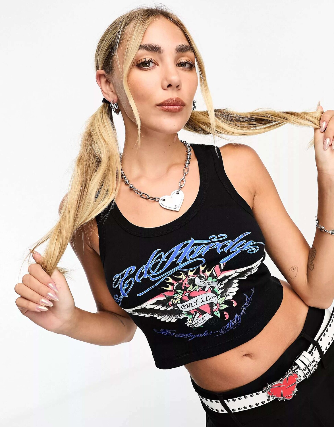 

Укороченный жилет в рубчик Ed Hardy с изображением сердца