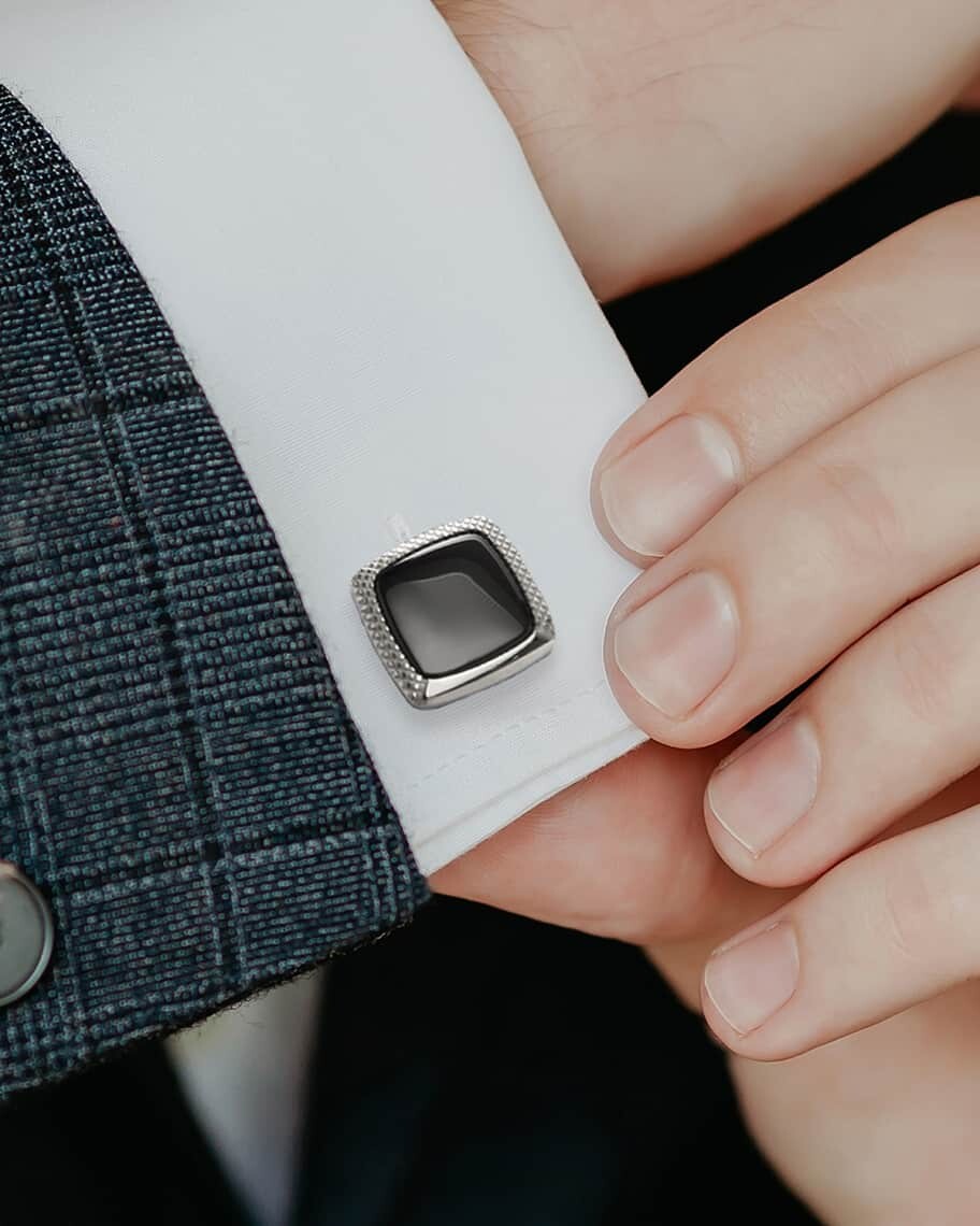 

Мужские запонки-подушки из нержавеющей стали с черным ониксом Cufflinks Inc.