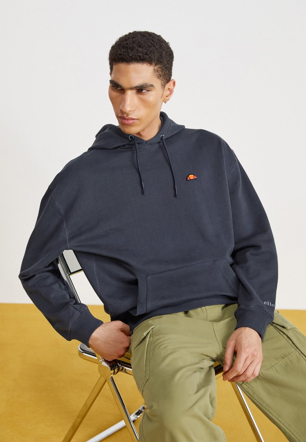 

Толстовка Ellesse CALDINE HOODY, темно-синий