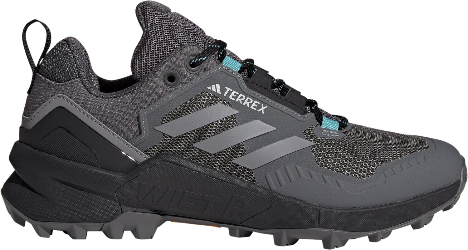 

Походные женские кроссовки Adidas Terrex Swift R3, серый