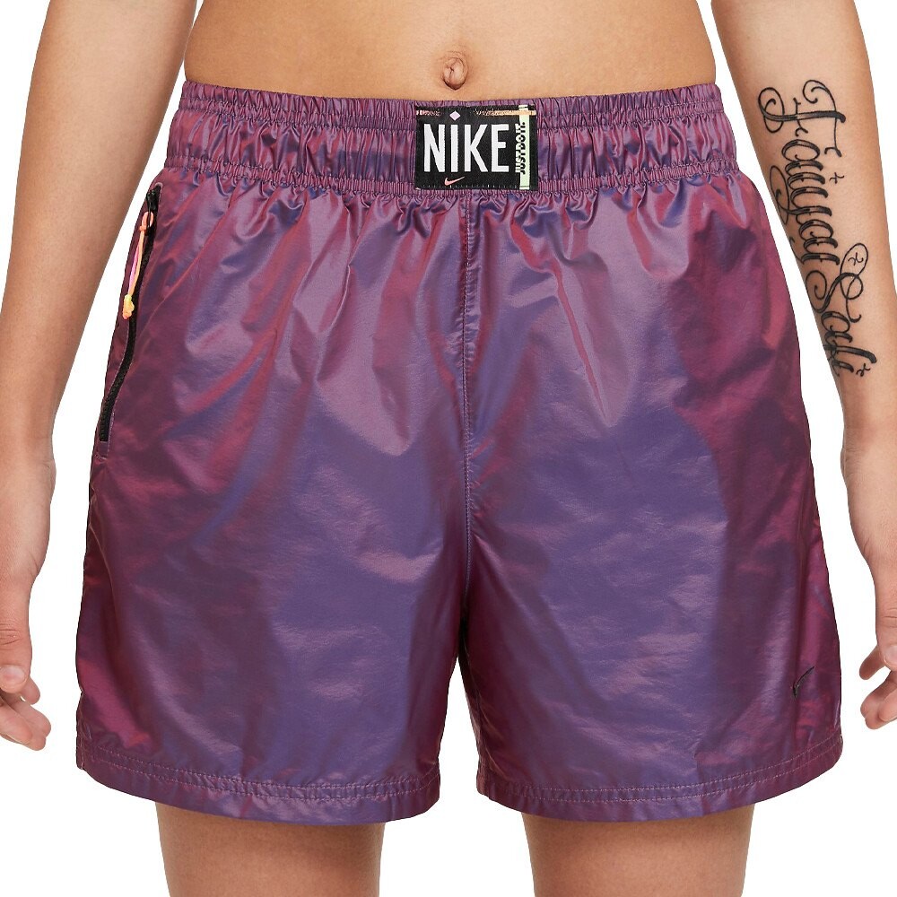 

Шорты Nike Iridescent Wash, фиолетовый