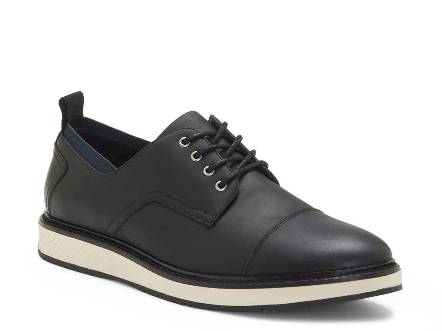 

Винс Камуто Эдом Оксфорды с капюшоном Vince Camuto, черная кожа