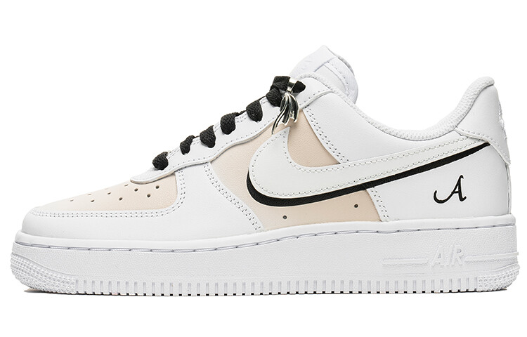 

Женские кроссовки для скейтбординга Nike Air Force 1