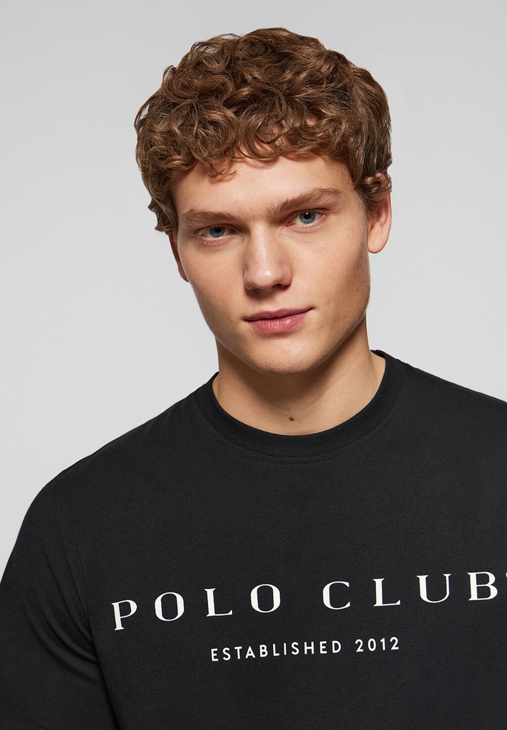 

Футболка с принтом Polo Club, черный