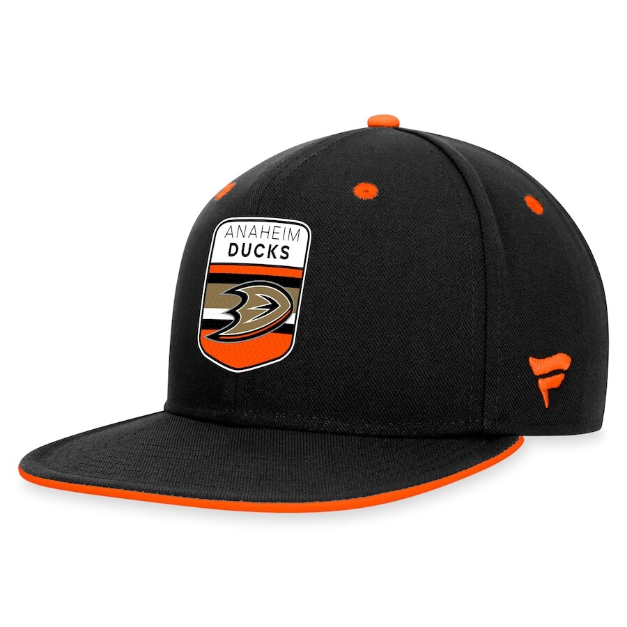 

Бейсболка Fanatics Branded Anaheim Ducks, черный