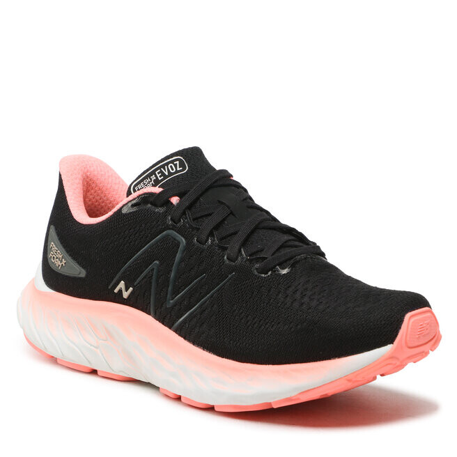 

Кроссовки New Balance FreshFoam Evoz, черный
