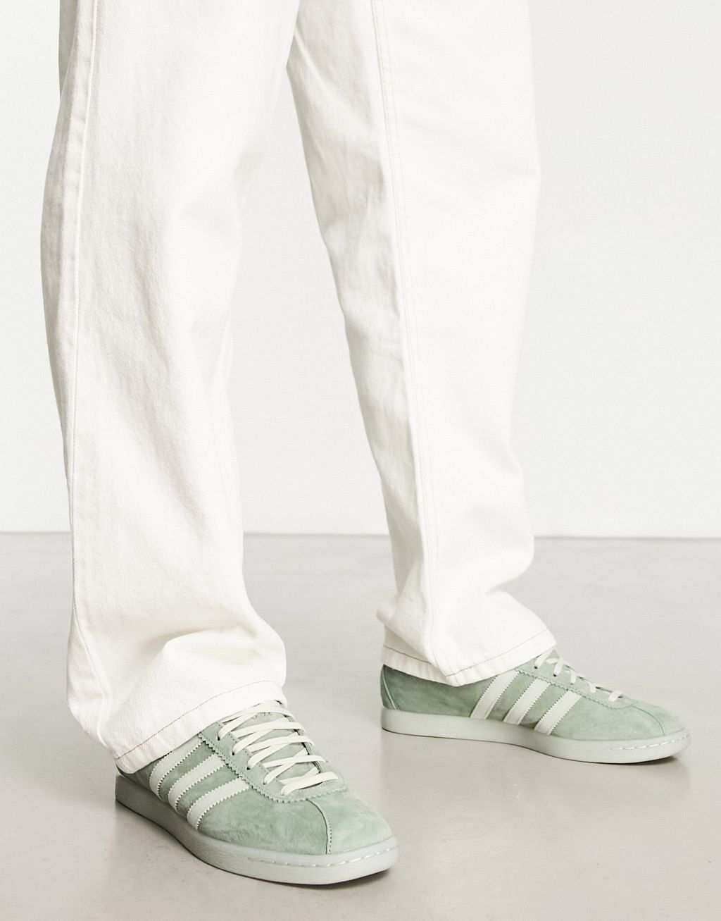 

Серые кроссовки adidas Originals Tobacco Gruen