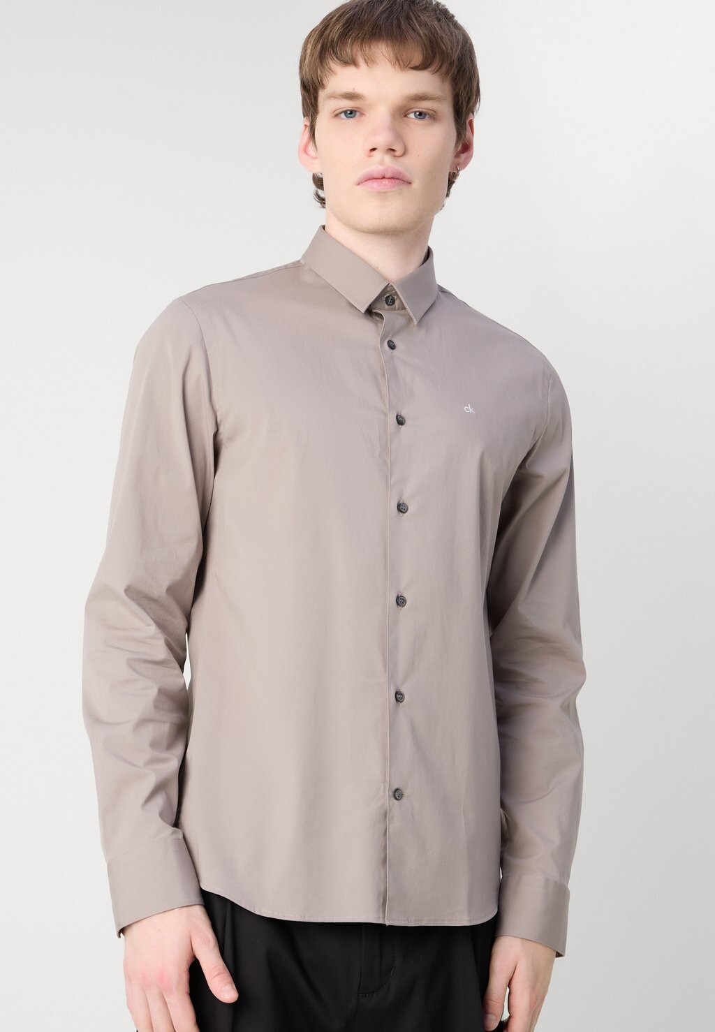 

Деловая рубашка SLIM SHIRT Calvin Klein, светло-серый