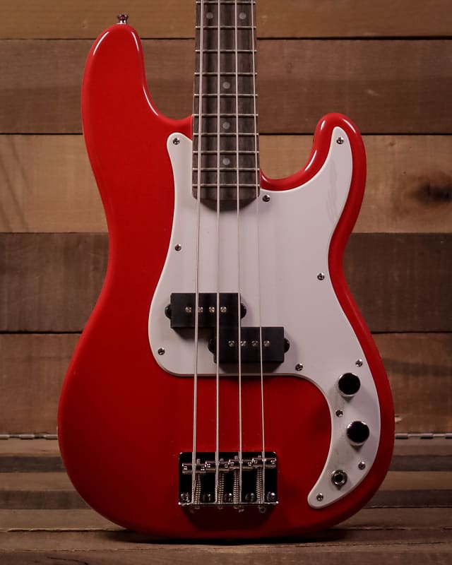 

Басс гитара Squier Mini P-Bass, Laurel FB, Dakota Red