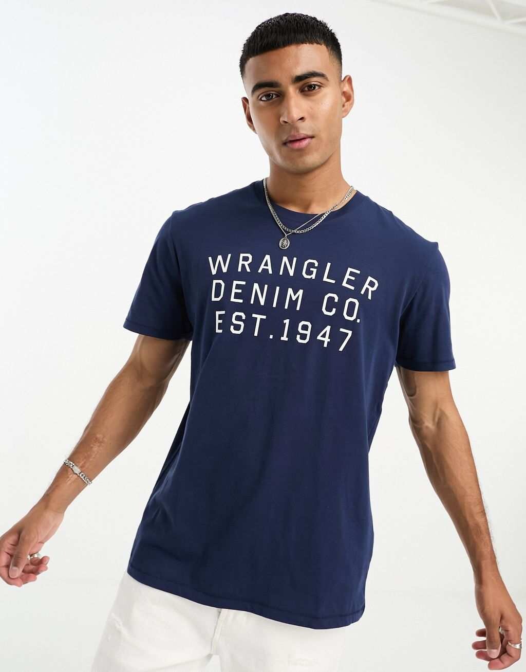 

Темно-синяя футболка с рисунком Wrangler, Синий