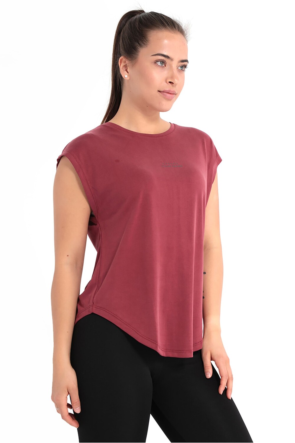 

Футболка женская Polina Бордовая Красная Slazenger, бордовый, Красный