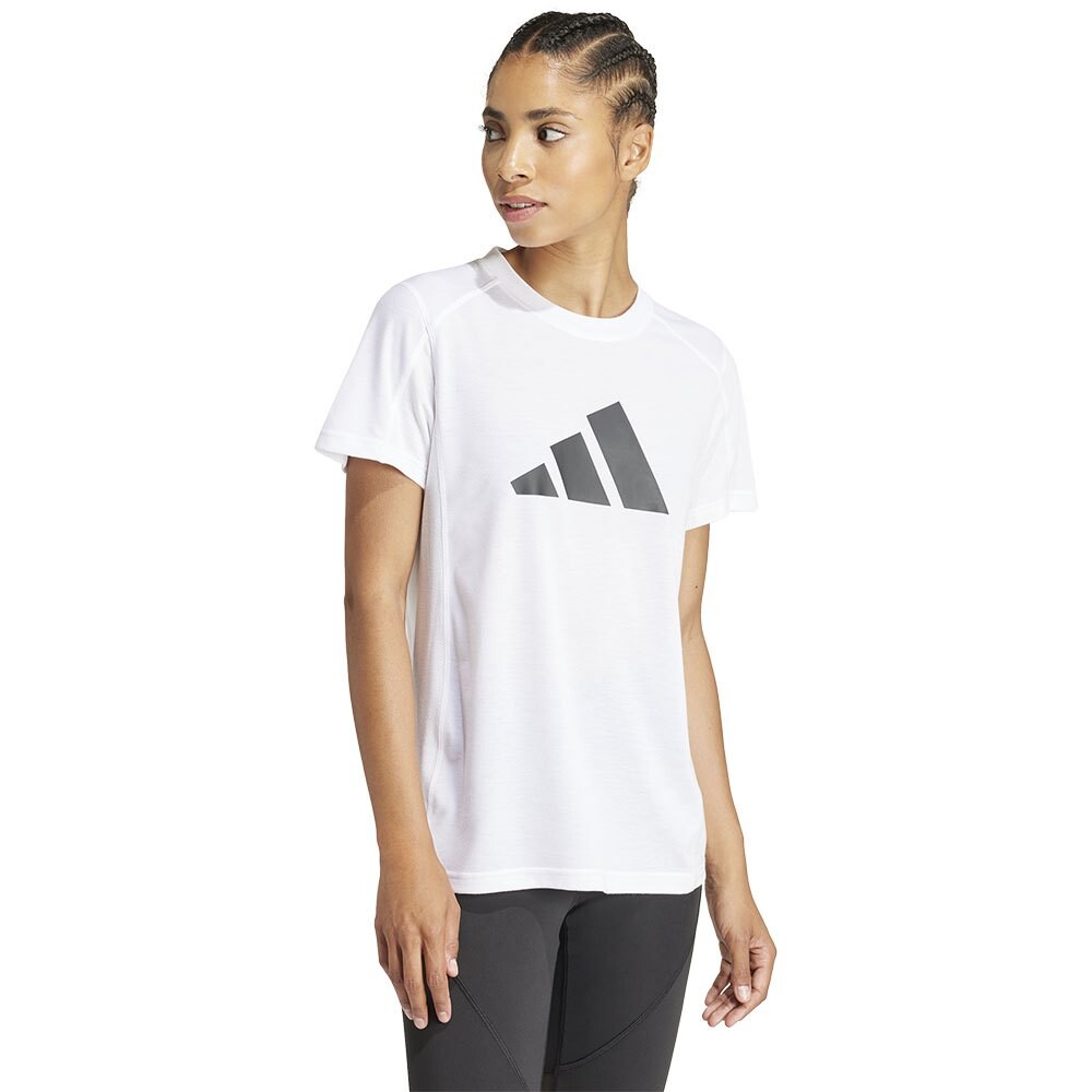 

Спортивная футболка adidas Train Essentials Logo, белый