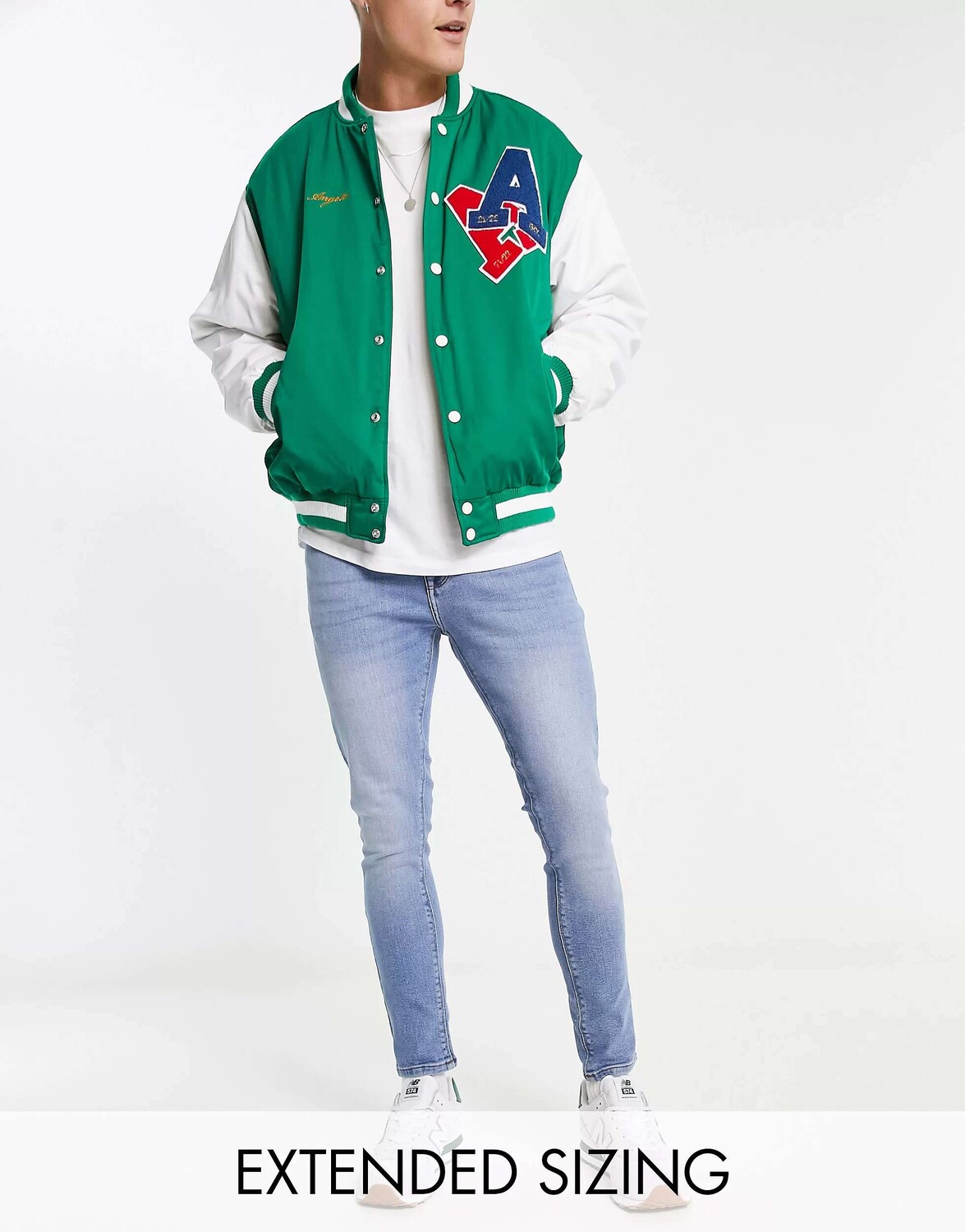 

Светло-голубые эластичные джинсы ASOS