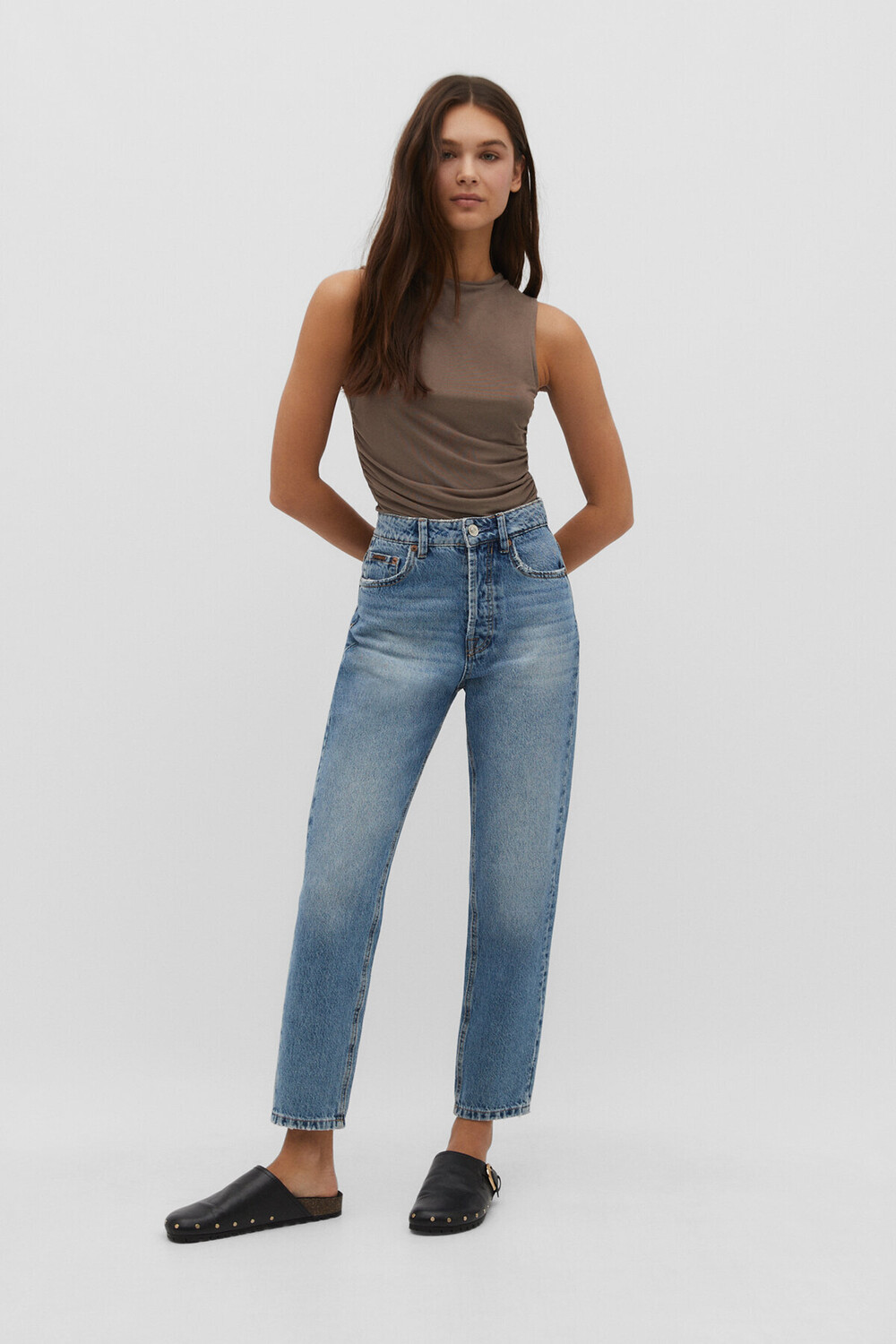 

Джинсы 1460 Mom Fit Stradivarius, оранжевый