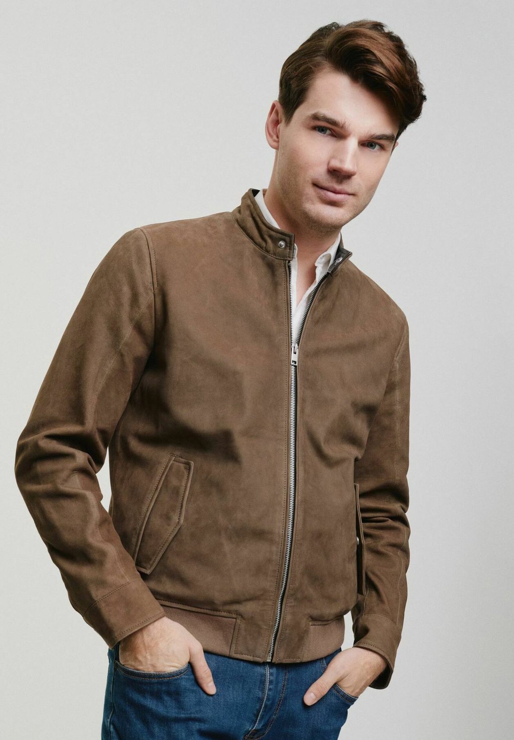 Кожаный пиджак OCHNIK, коричневый кожаный пиджак с запахом misspap коричневый