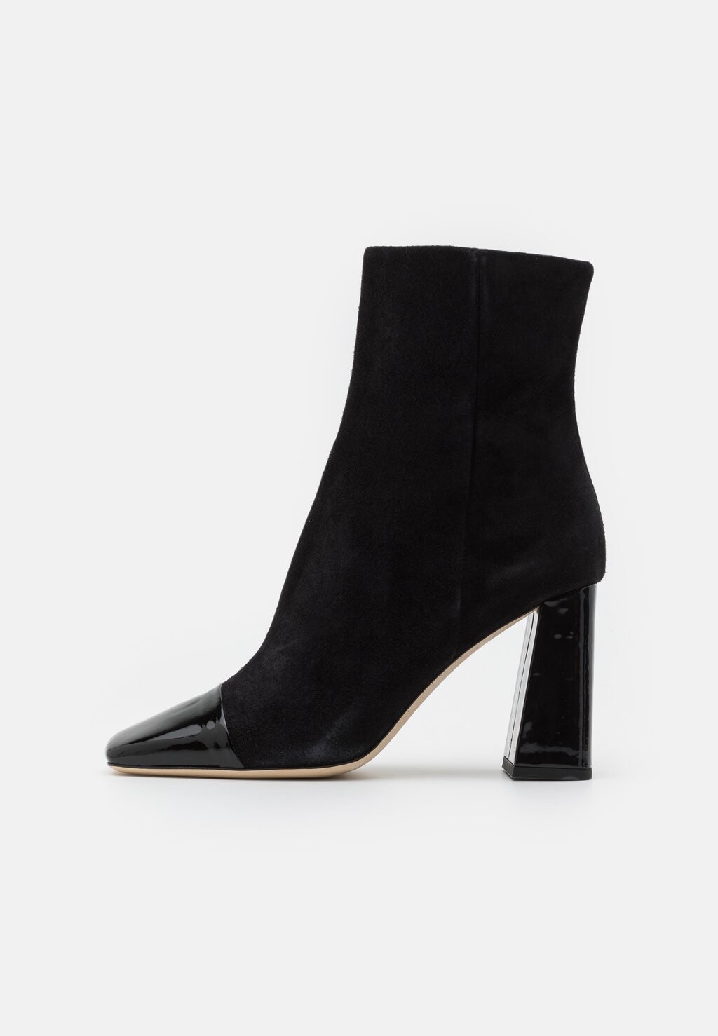 

Ботинки Custommade АМЕЛИЯ, цвет anthracite black
