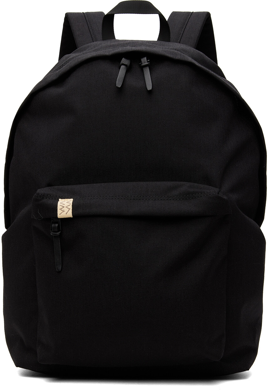 

Черный рюкзак объемом 22 л visvim