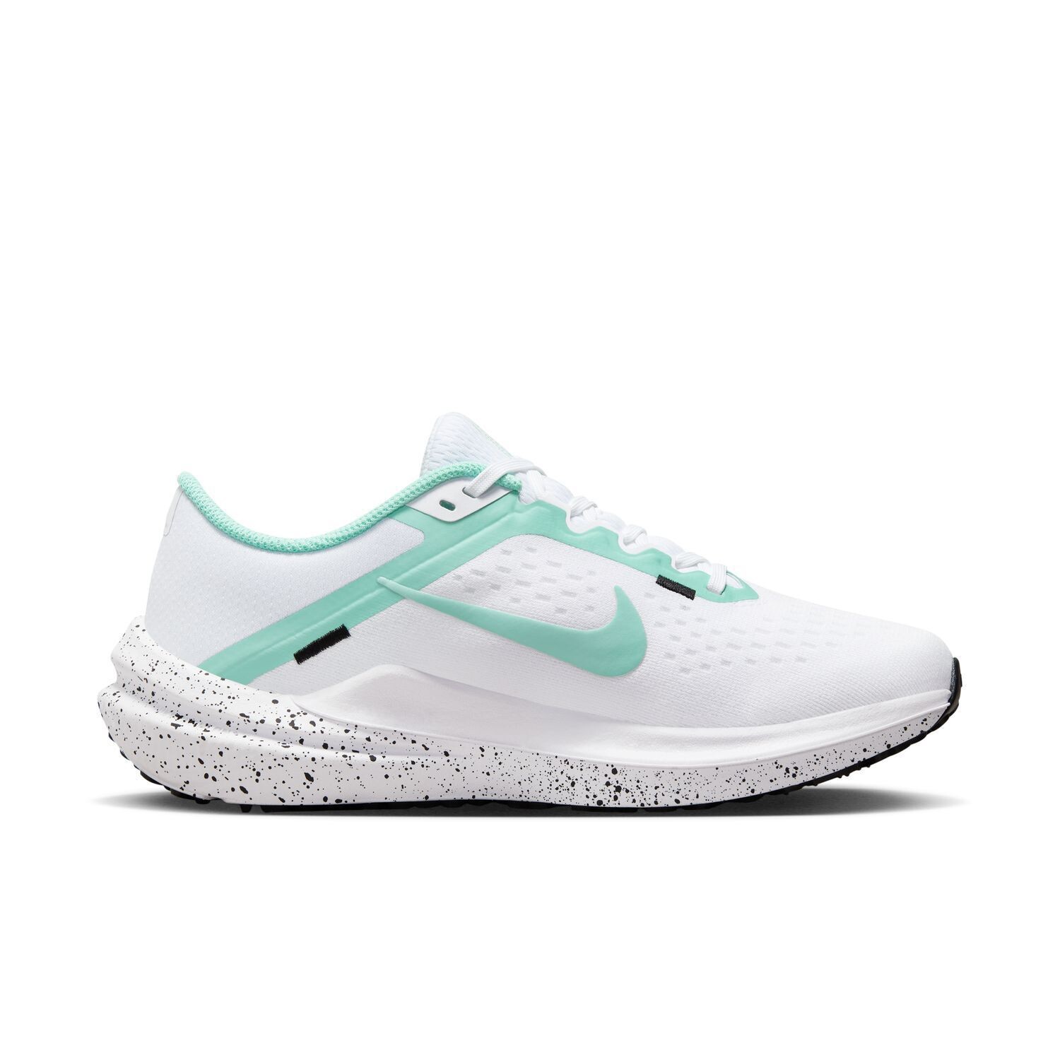 

Женские шоссейные кроссовки Nike Winflo 10 Nike, черный/белый