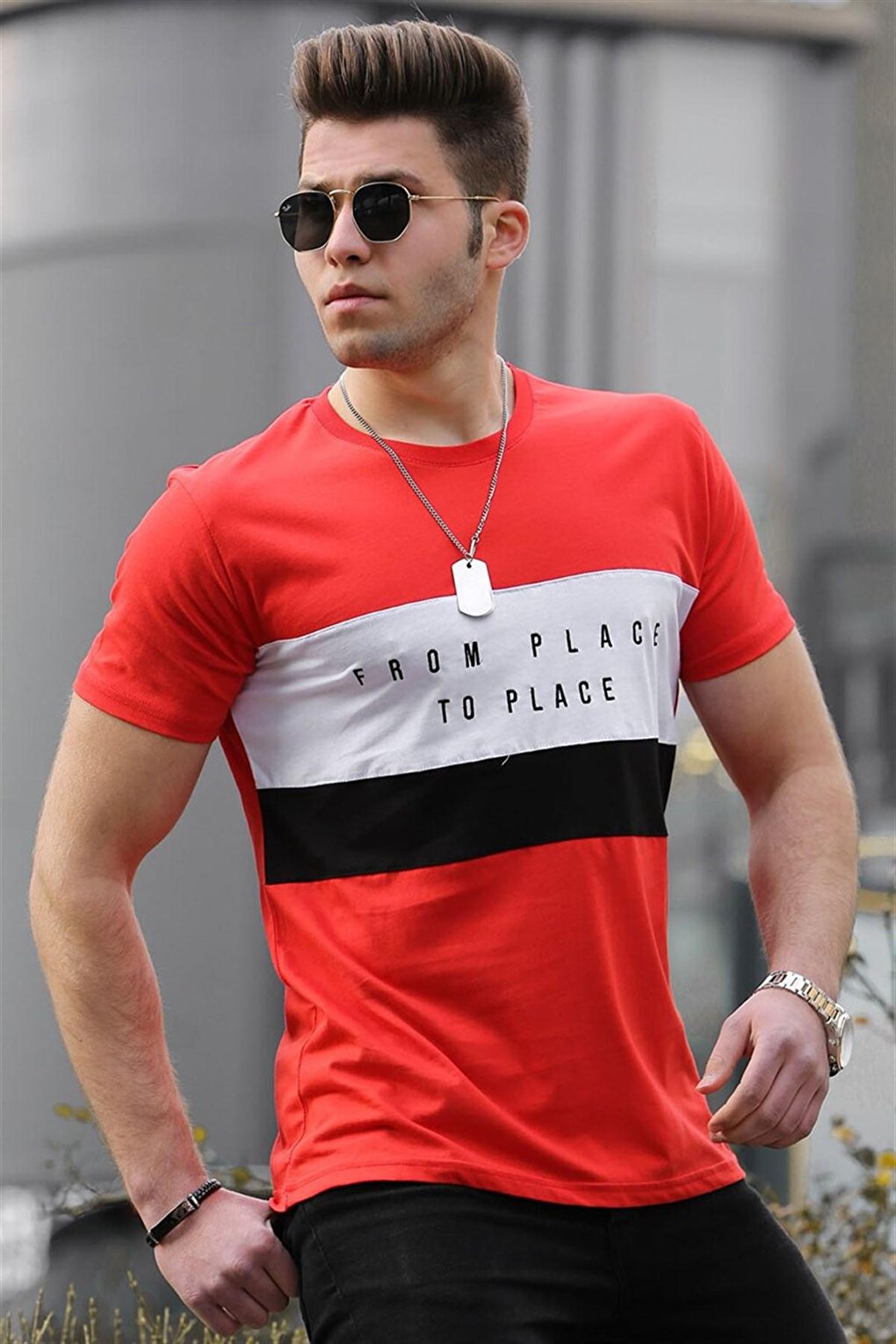 Красная мужская футболка с принтом 4499 MADMEXT