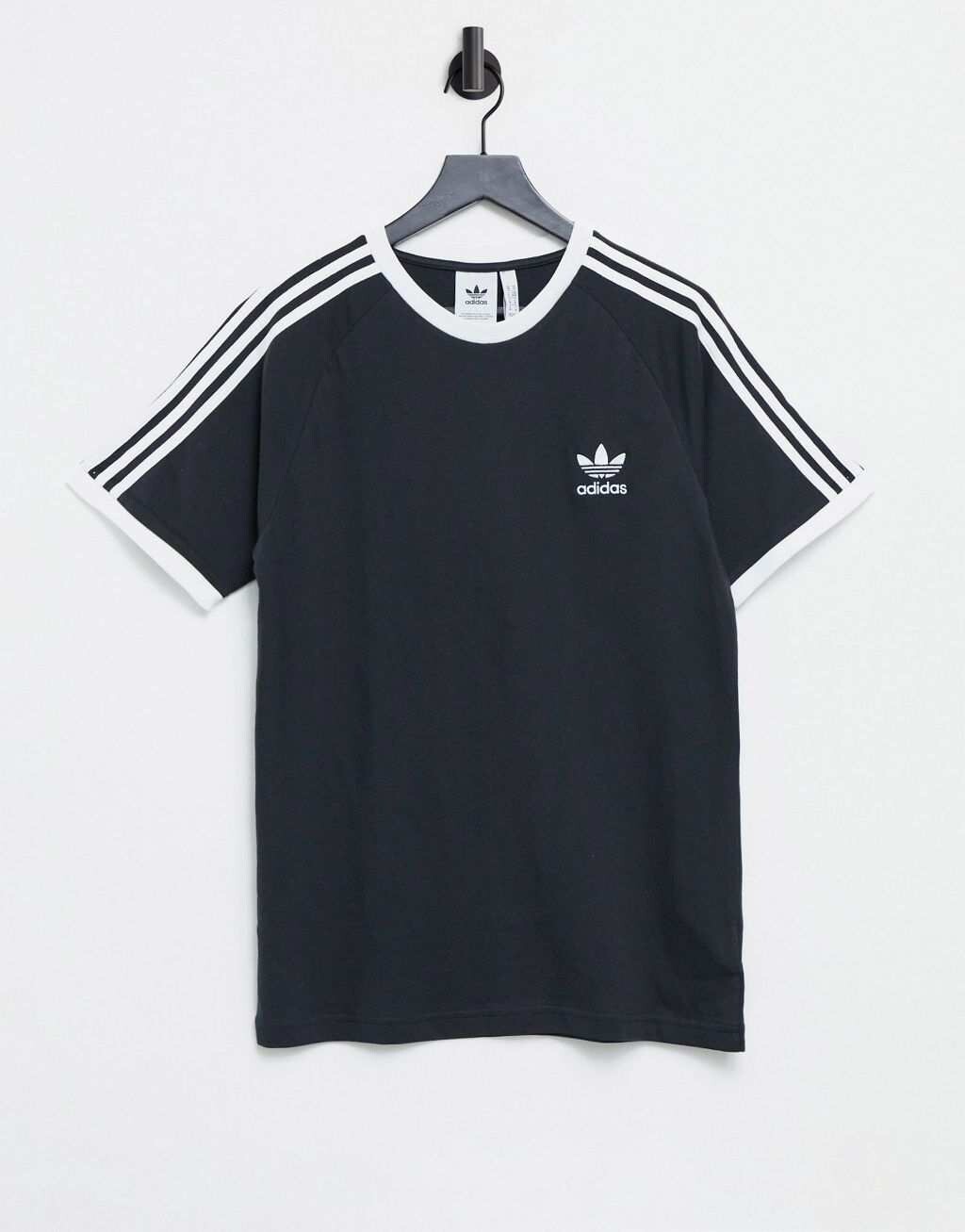 

Черная футболка с тремя полосками adidas Originals adicolor, Черный