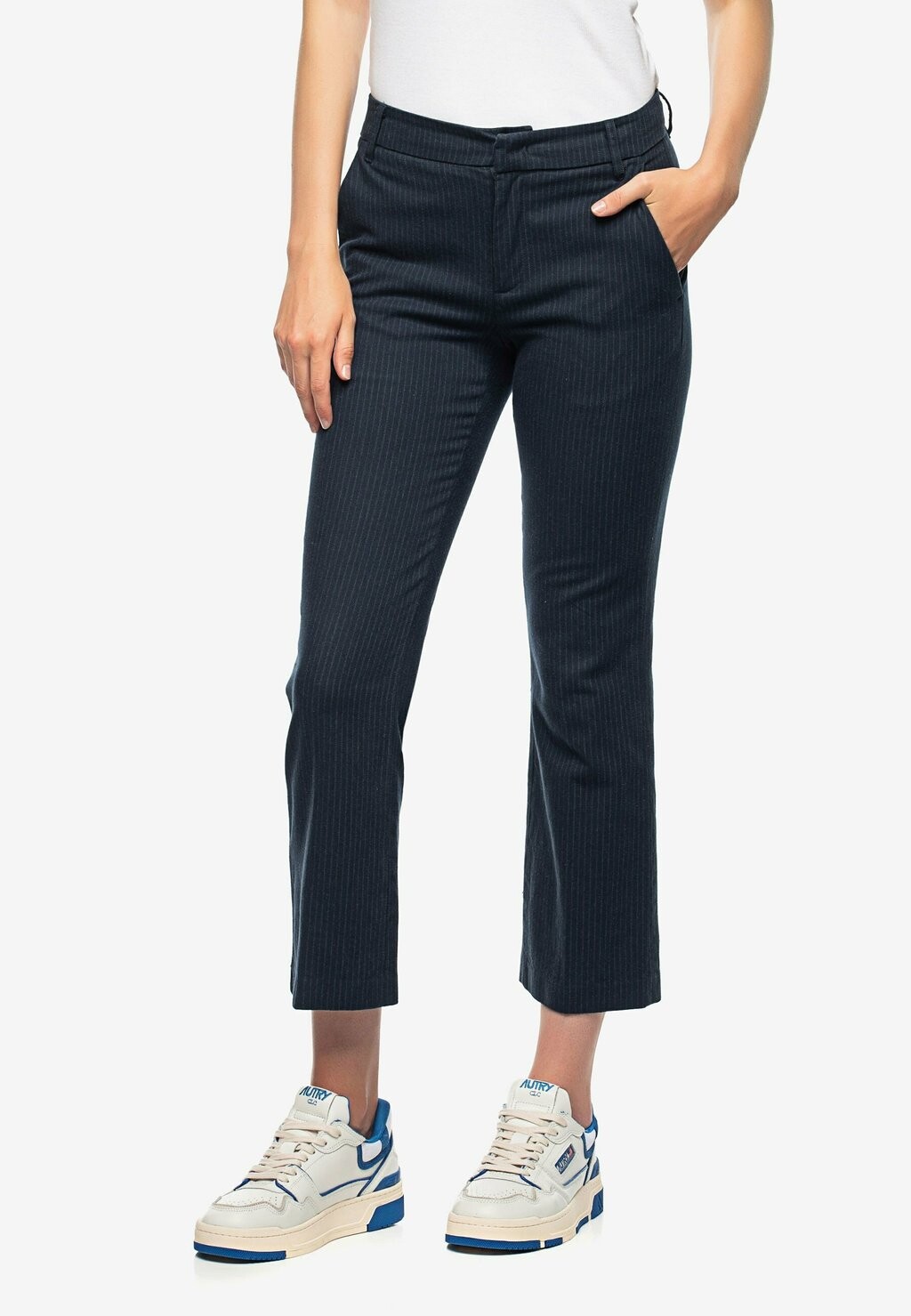 

Брюки STRIPE True Religion, цвет dk blue pin stripe