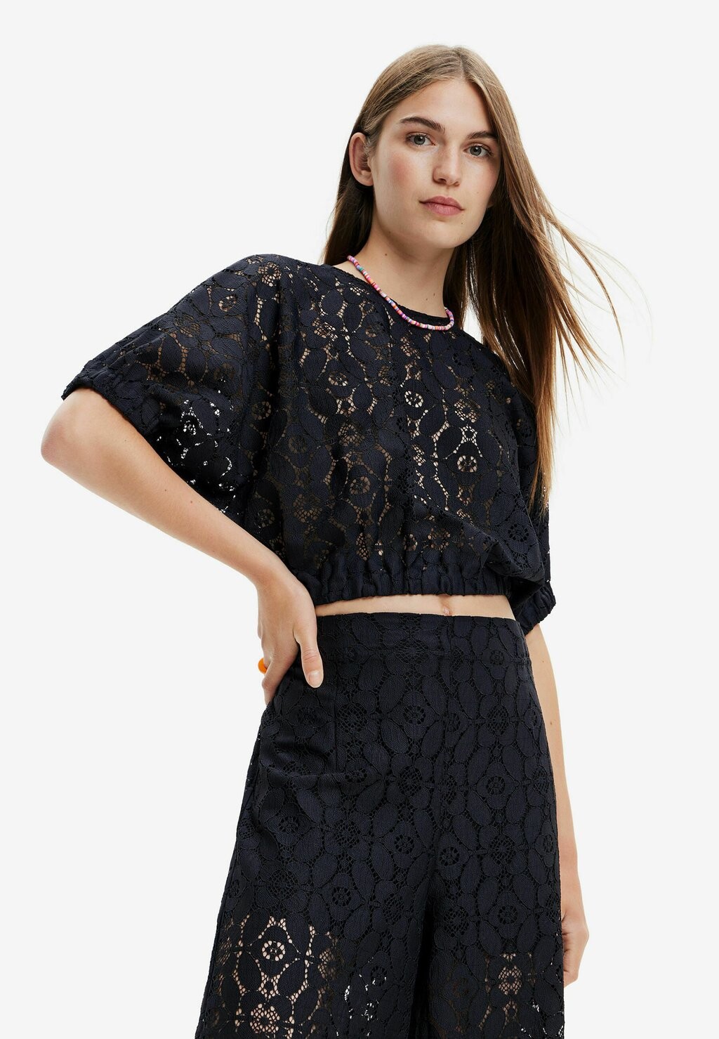 

Блузка Desigual, черный