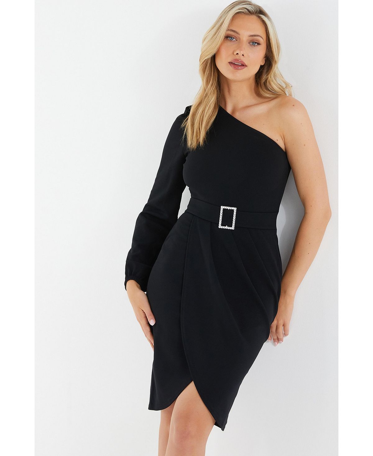 цена Женское черное мини-платье с пряжкой на одно плечо QUIZ, черный