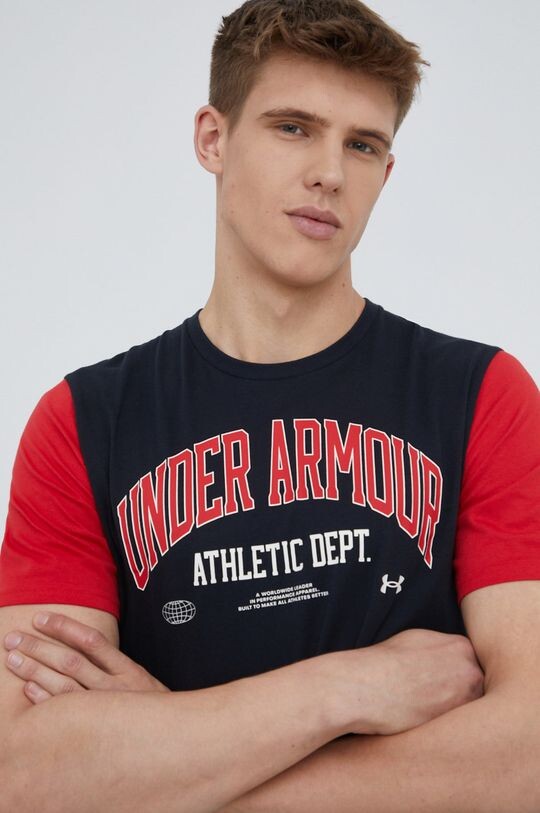 

Футболка 1370515 Under Armour, черный