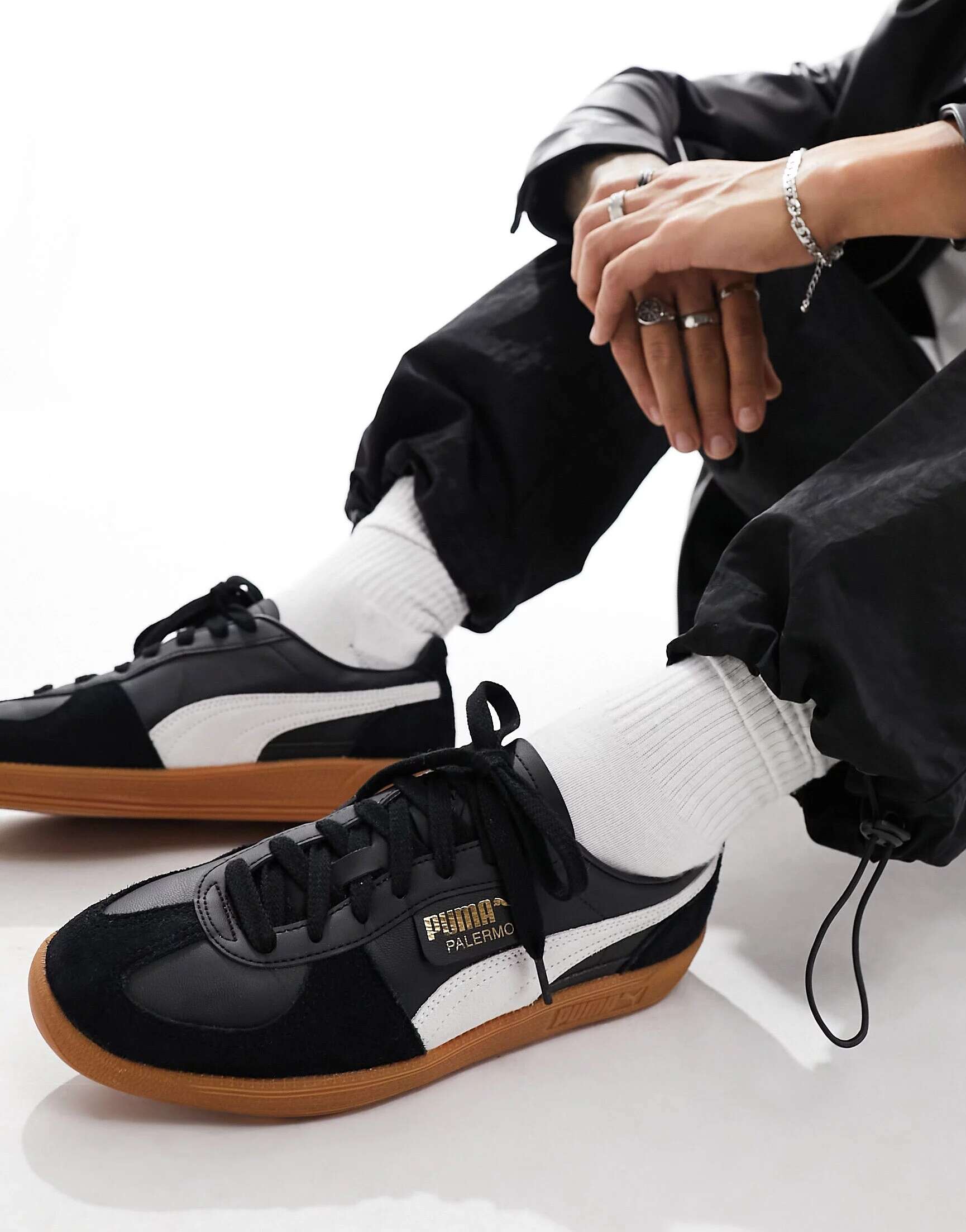 Черно-белые кожаные кроссовки Puma Palermo