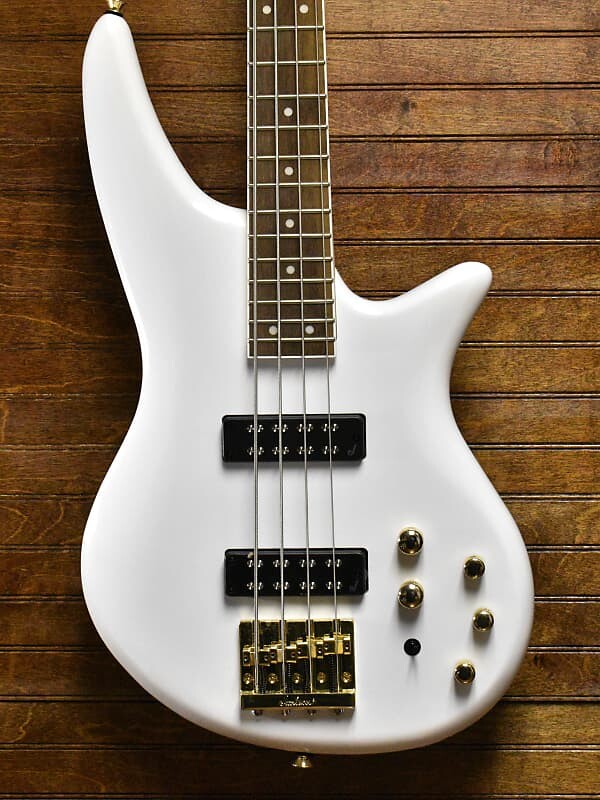 

Басс гитара JACKSON JS3 IV SPECTRA SN WHITE GOLD