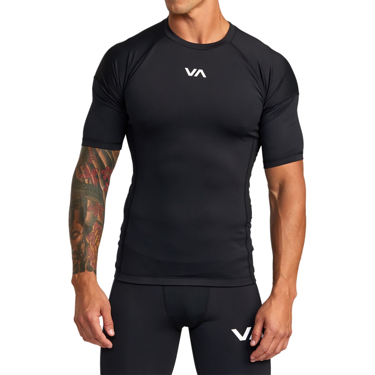 цена Компрессионная рубашка с короткими рукавами Rvca, черный
