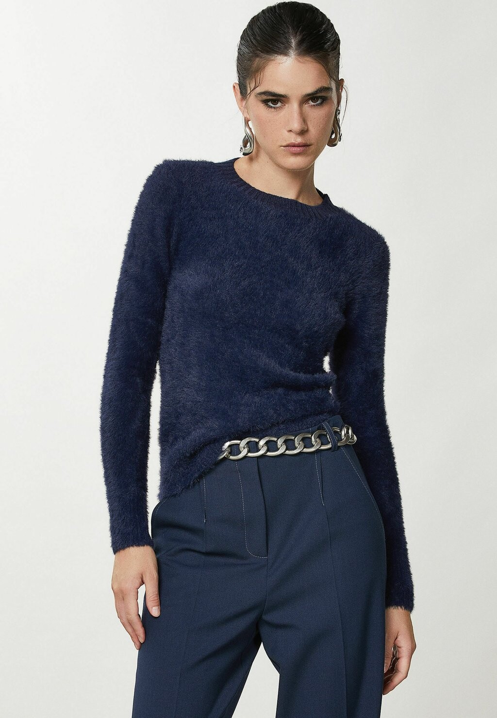 

Свитер Fluffy Neck Patrizia Pepe, цвет dark blue