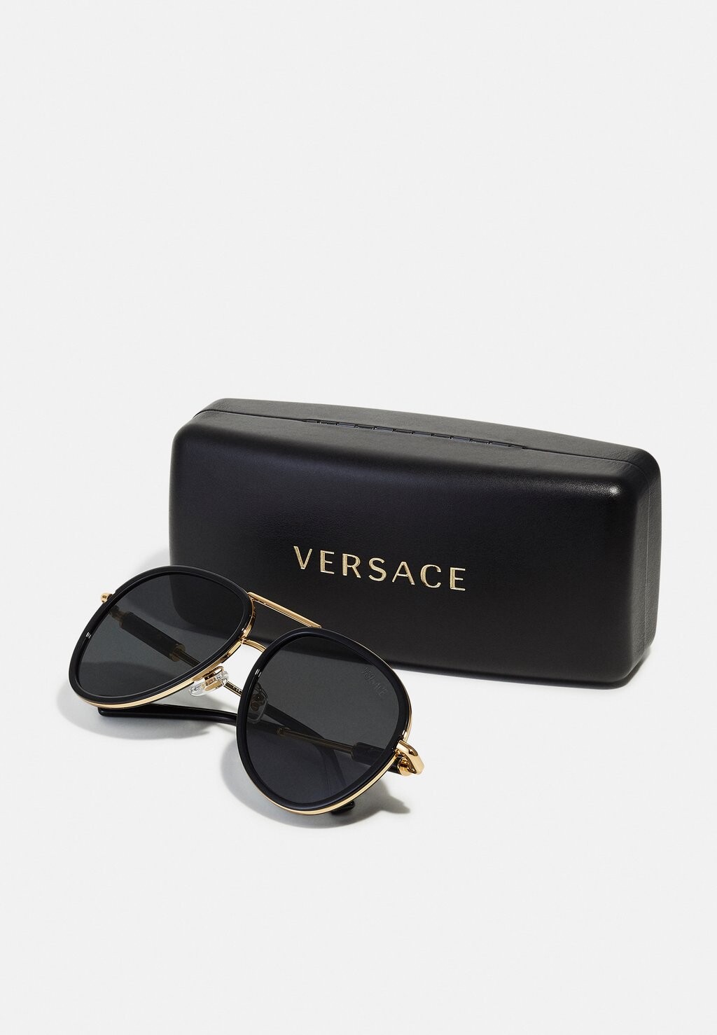 

Солнцезащитные очки Unisex Versace, черные