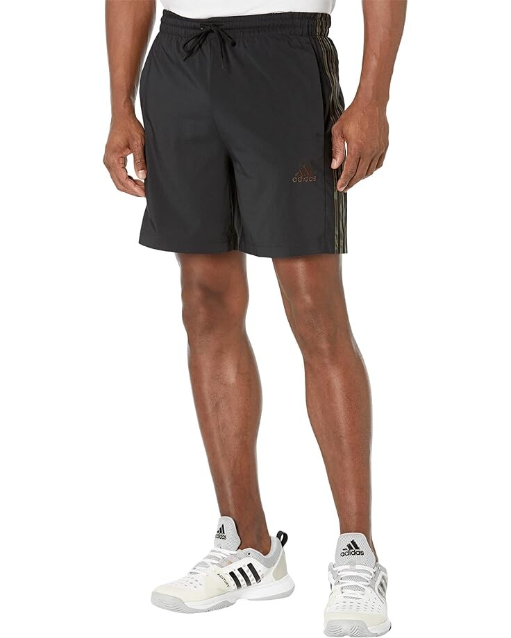 

Шорты adidas Essentials Camo Chelsea 3-Stripes Shorts, черный