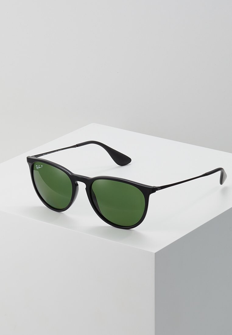 

Солнцезащитные очки Ray-Ban, черный