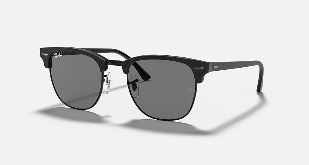 

Солнцезащитные очки Ray-Ban CLUBMASTER MARBLE, темно-серый