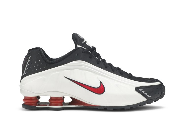 

Кроссовки Nike Shox R4, белый